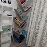 Продам книжную полку лесенка