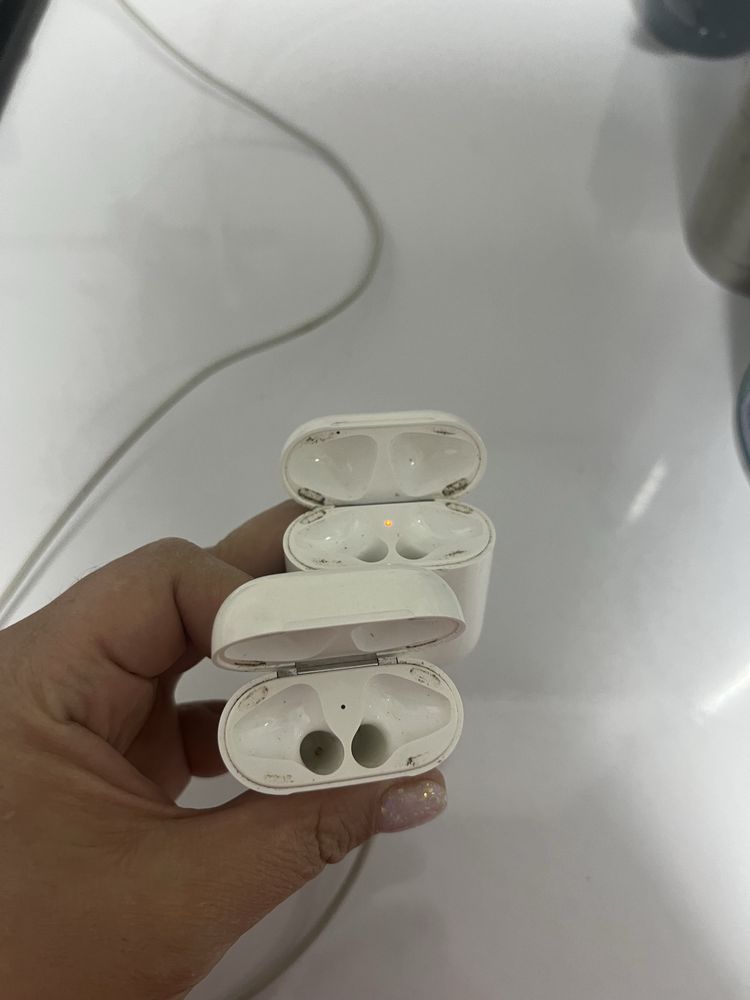 Air pods чехлы оригинал