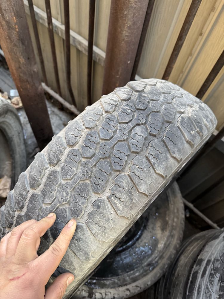 Продам резину Медведь R15