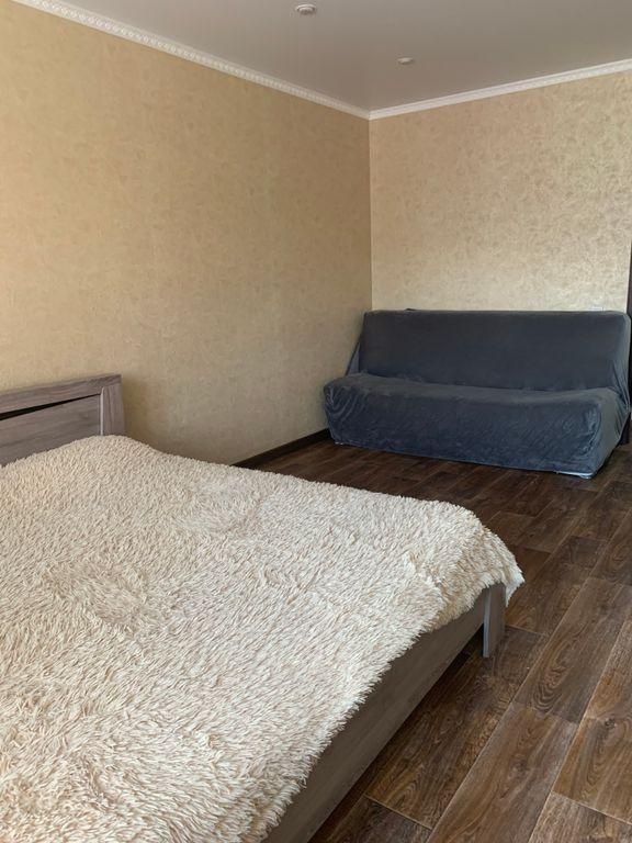 Сдам 2 ком в 10 мк посуточно