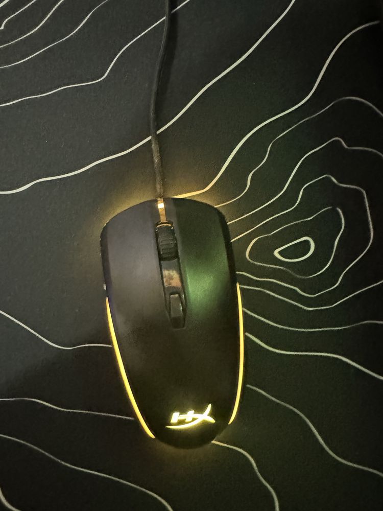 Клава от Razer,мышка от Hyper x