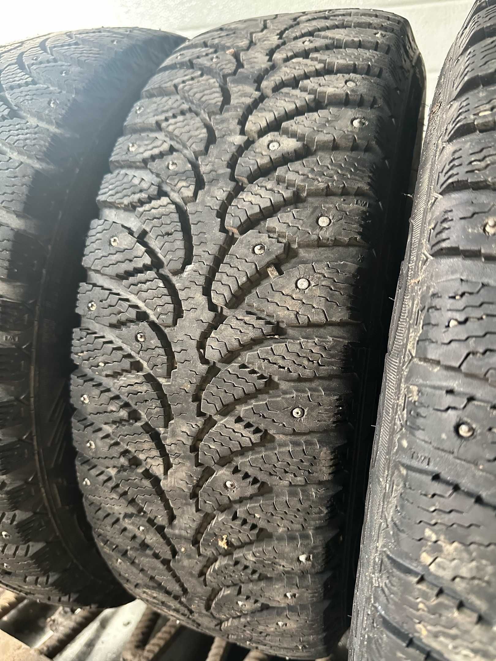 195/65/R15 Зимние шины Cordiant