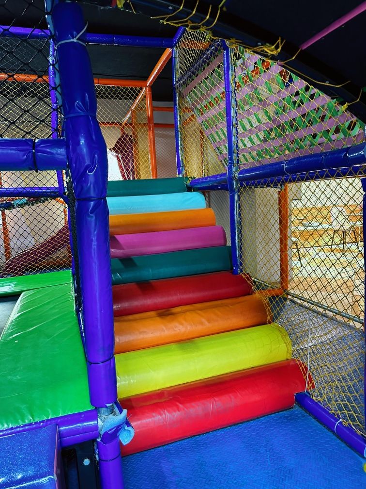 Продам детский игровой комплекс