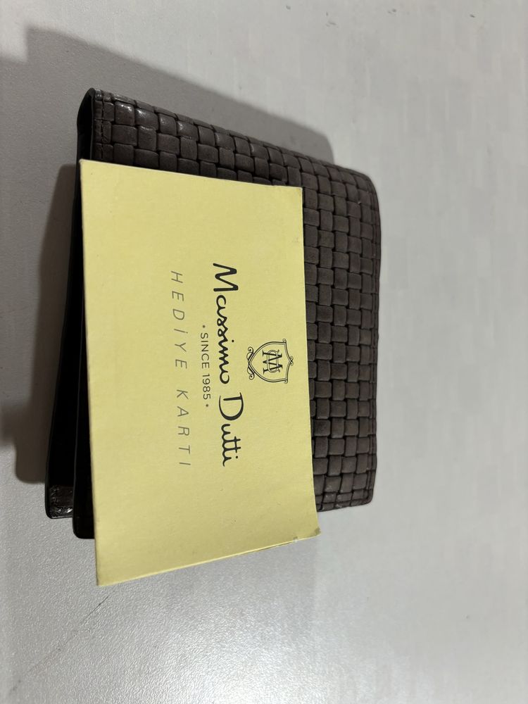 Продам новый кожаный портмоне коричневый оригенальный  massimo dutti,