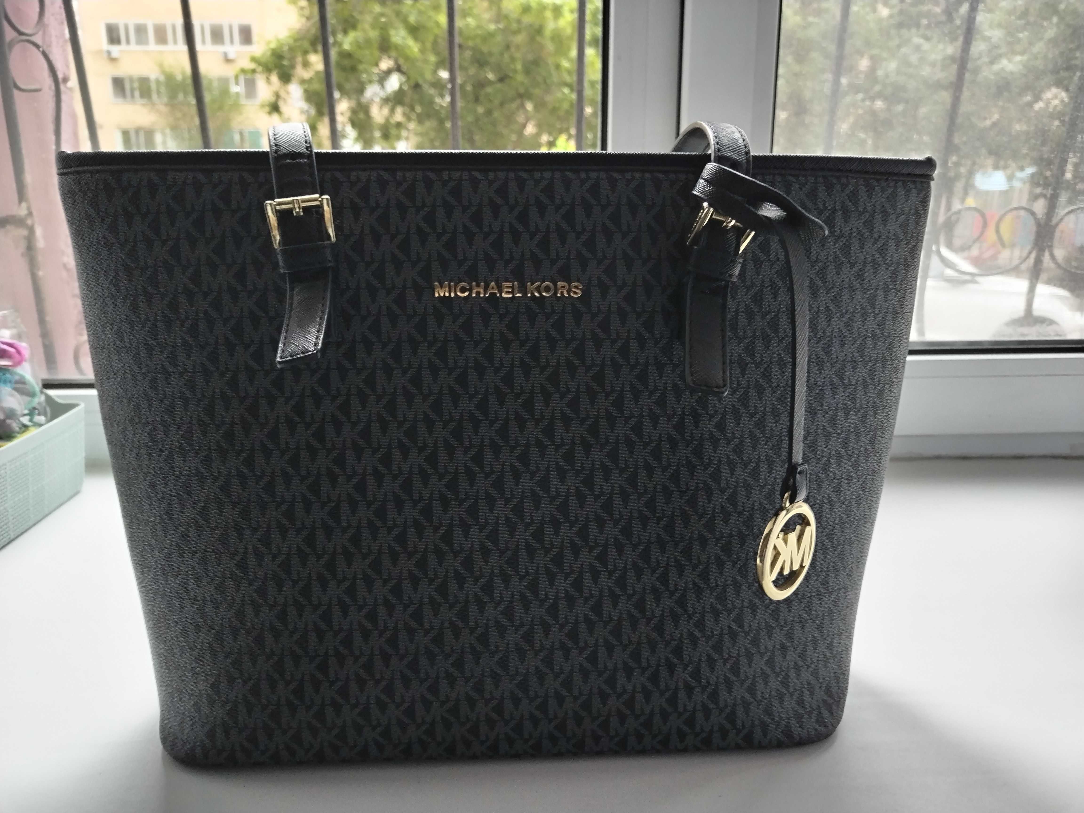 Сумка оригинал l Michael Kors новая