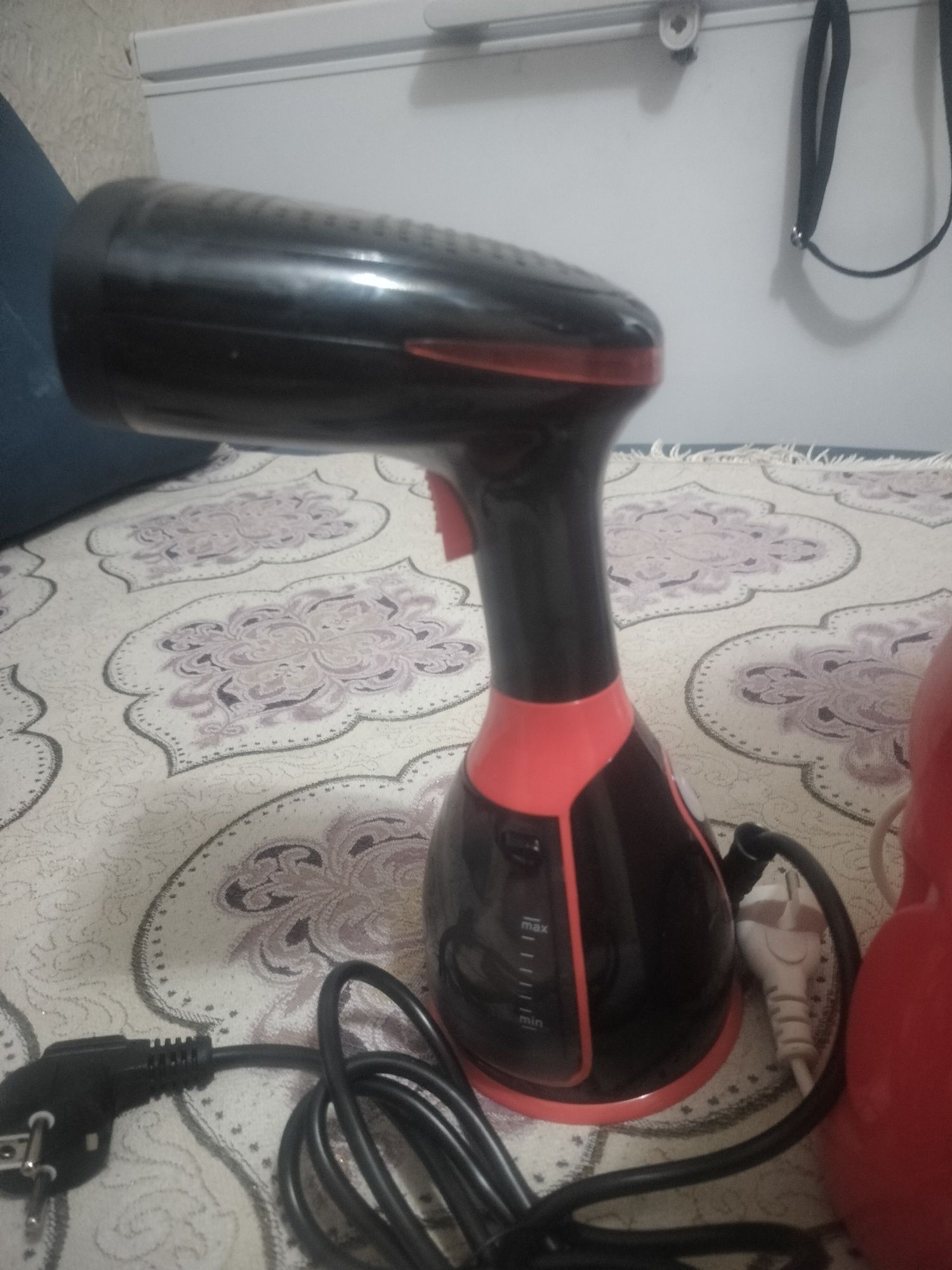 Продам паровой утюг