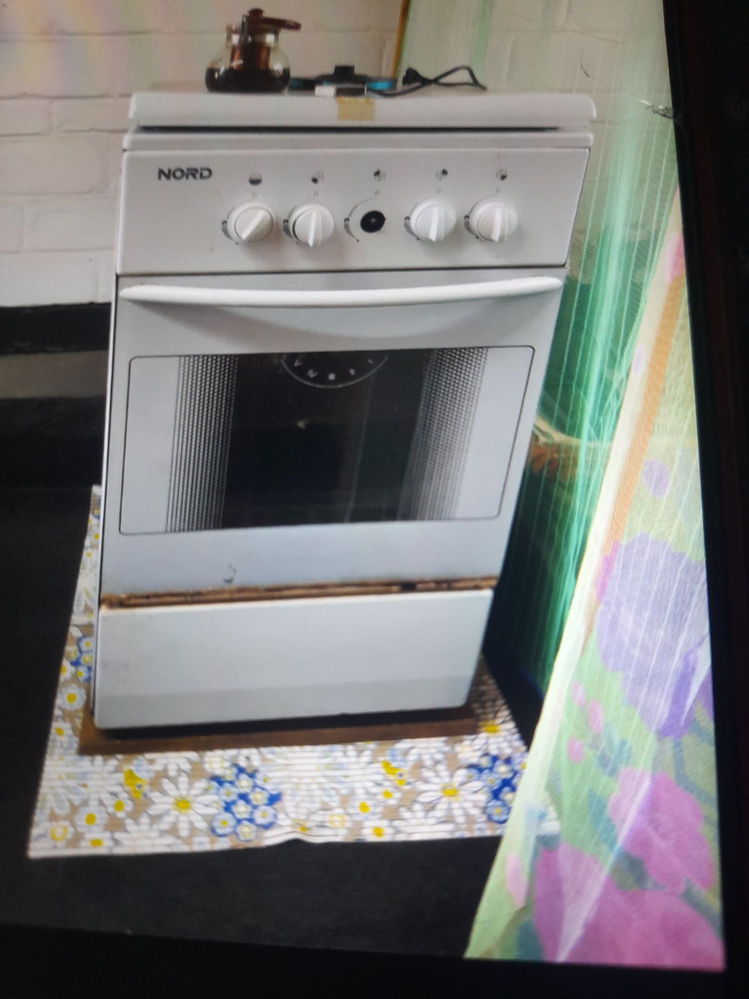 Продам холодильник,газ