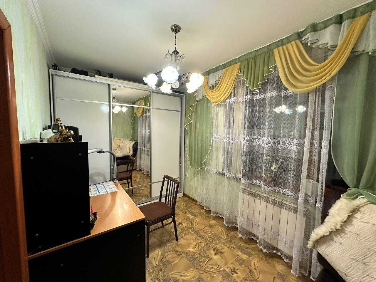 продам коттедж 2 этажа в районе центра