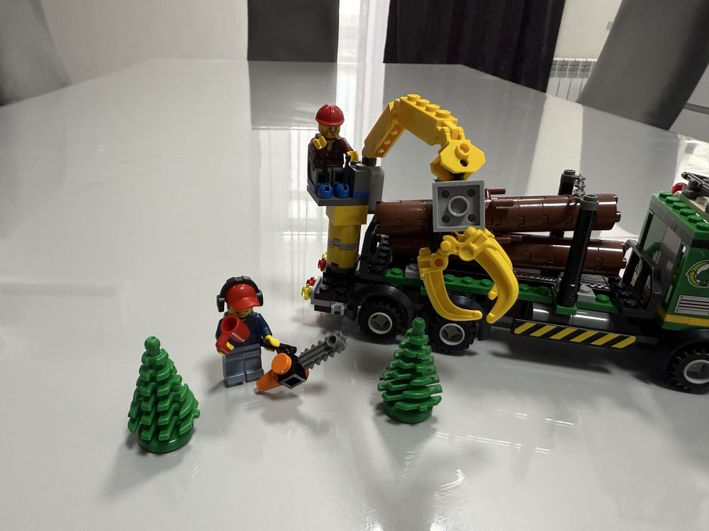 Конструктор lego Лего Сити 60059 Лесовоз оригинал