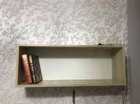 Стол и книжная полка срочно