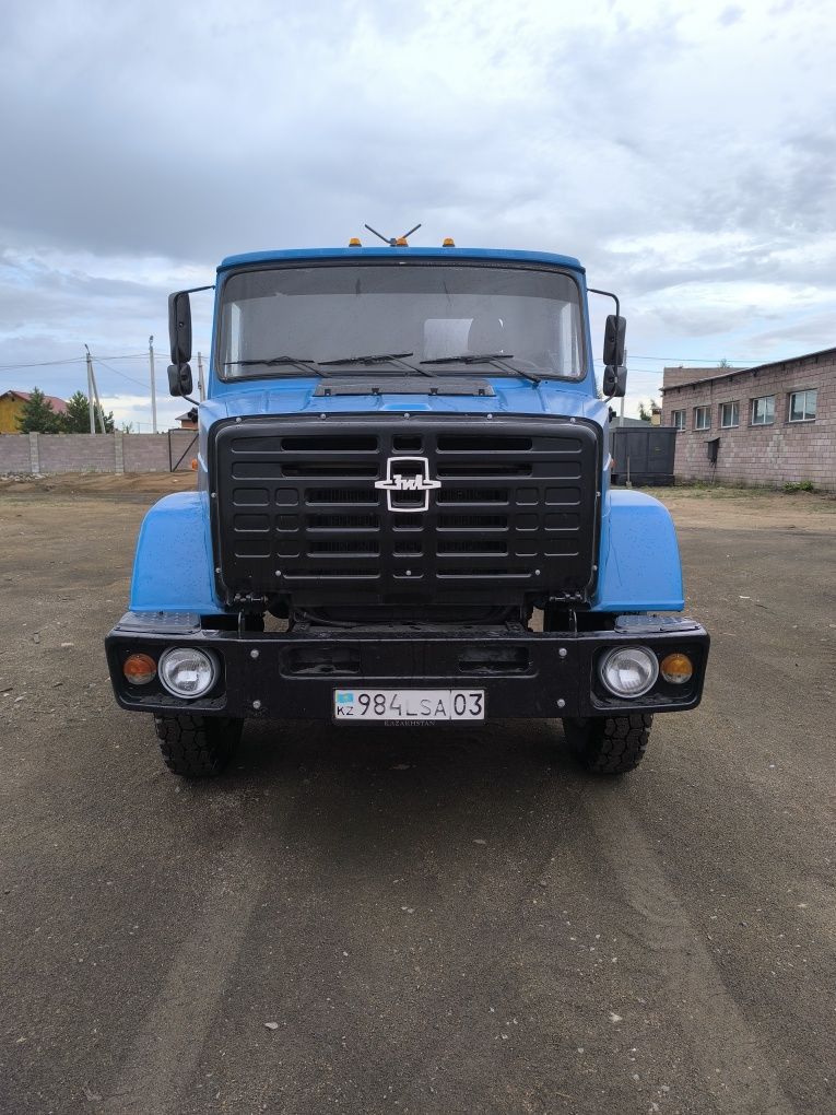 Продам ассенизатор Зил 4331