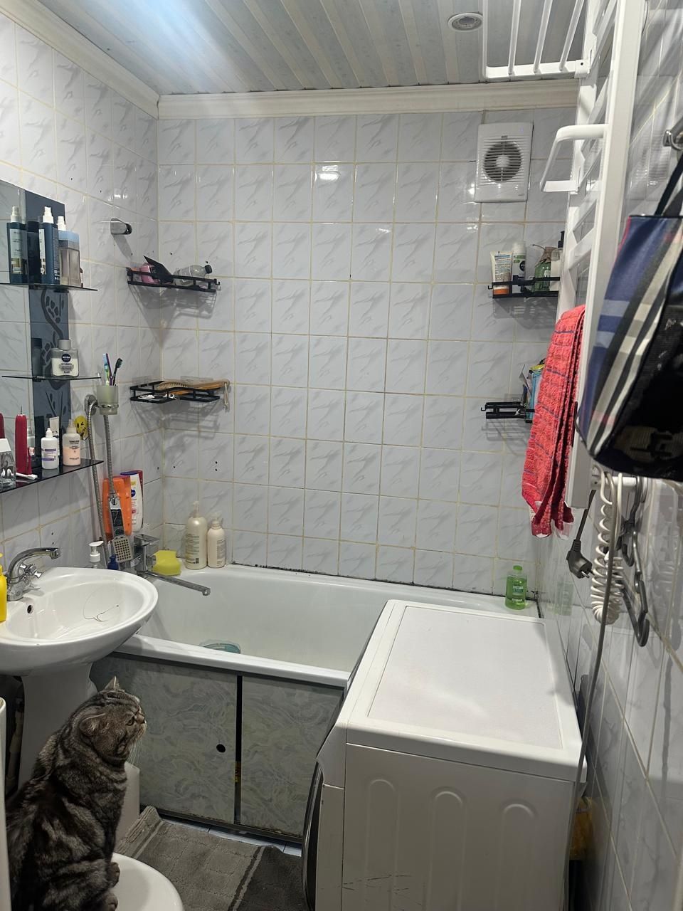 Продам 2Комнатную  квартиру Гагарина 26
