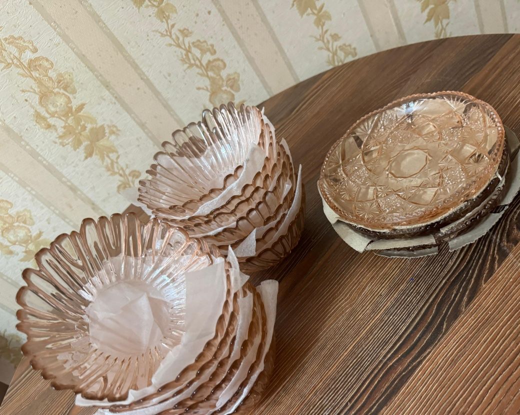 Набор чайник и пиалка , салатник ,