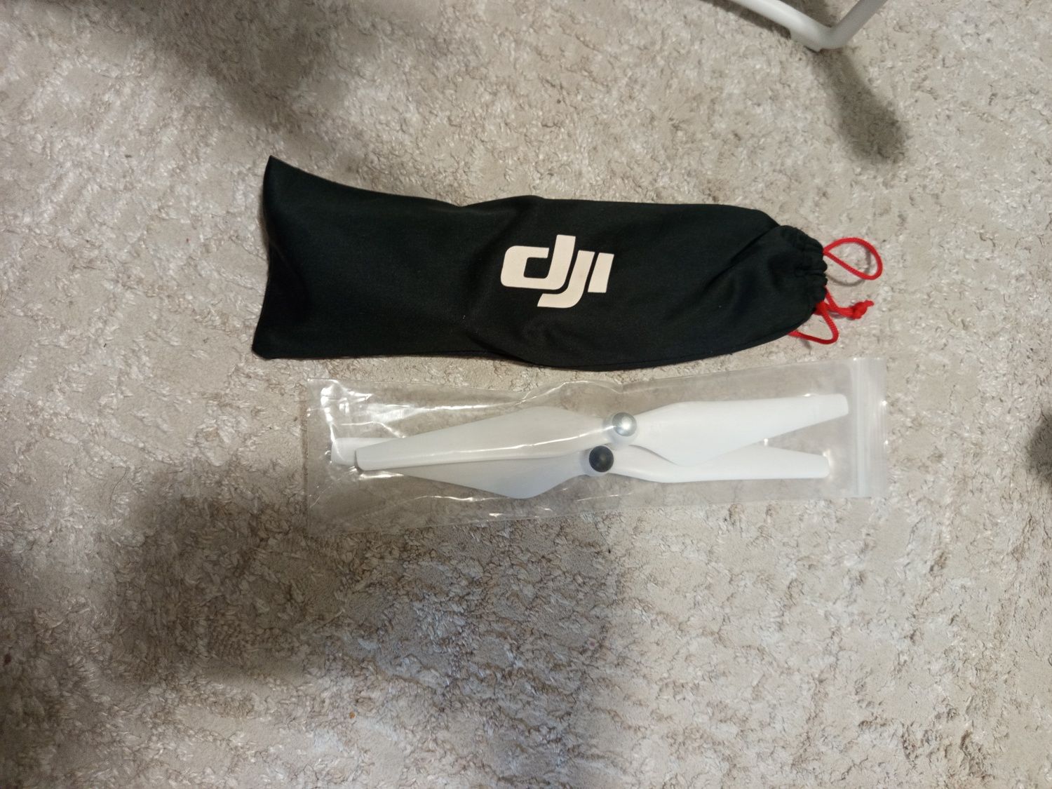 Дрон DJI phantom 3