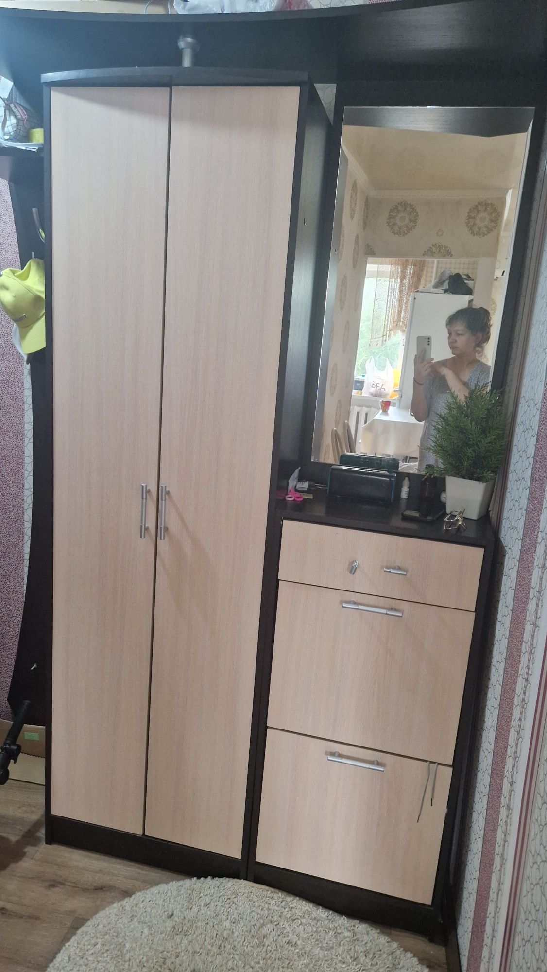 Продается прихожая