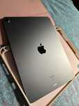 Продаю планшет IPad Air 10.9