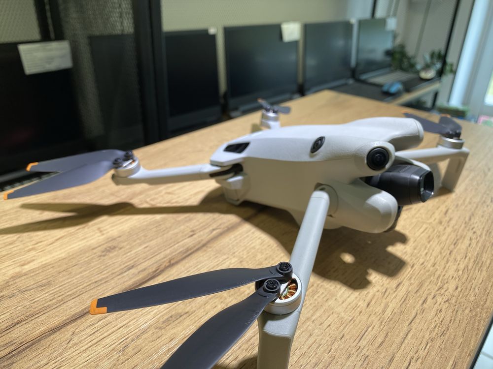 Дрон DJI Mini 4 Pro, пульт DJI RC 2, в отличном состоянии, 10531/А10