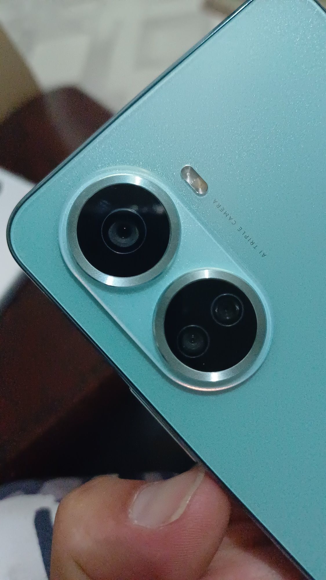Срочно продам Nova 10Se/128г, 4G+ состояние как новый, без царапины.