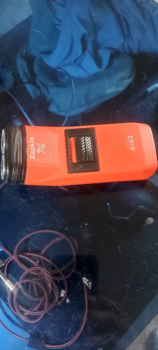Продам по 1000тг бритва СССР и телефон