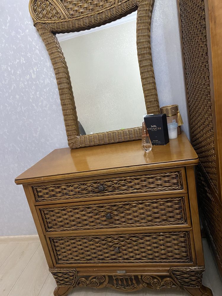 Спальный гарнитур из ротанга