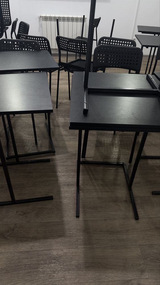 Парты и стулья в отличном состоянии Икеа