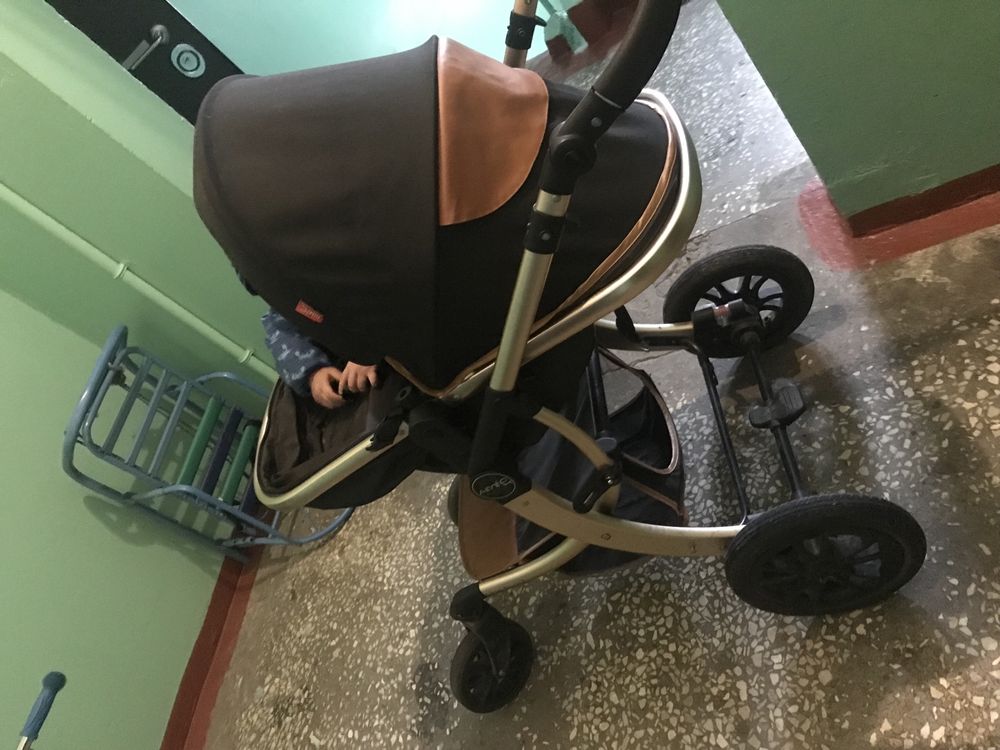 Детская коляска для детей