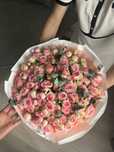 кустовые розы свежий цветы