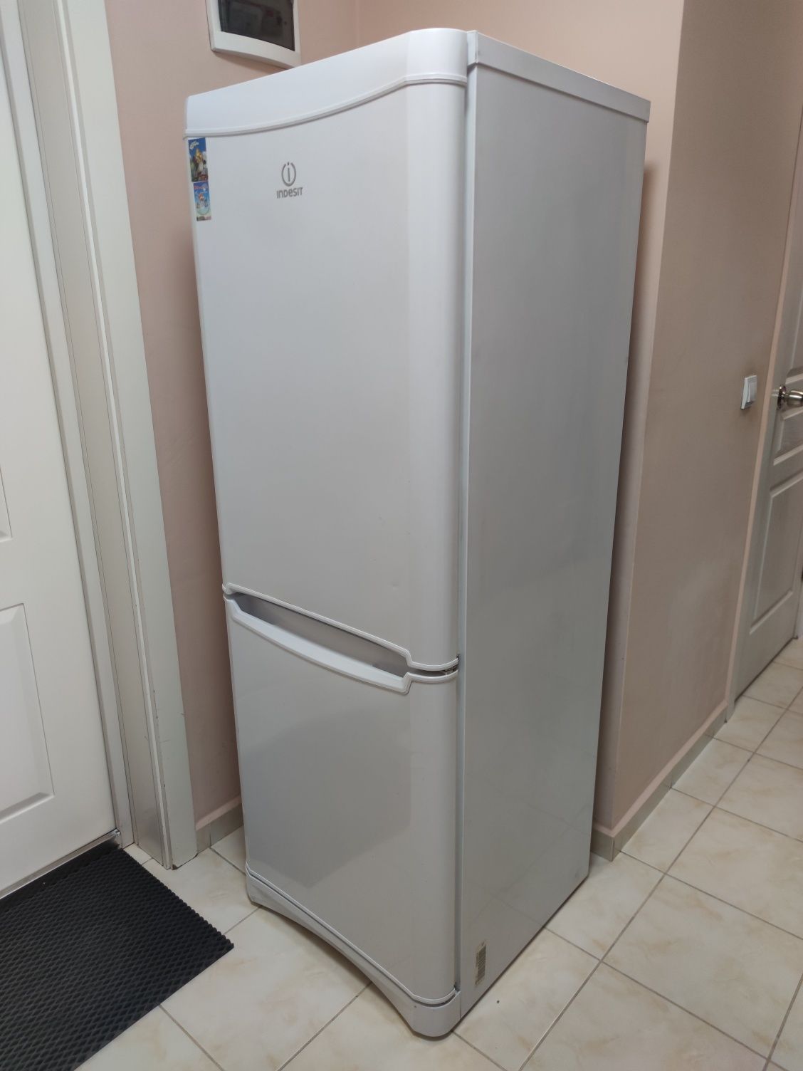 Холодильник Индезит / Indesit