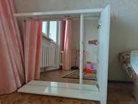 Продам шкафчик с зеркалом в ванну
