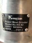 Продам мясорубку промышленную KeepSun