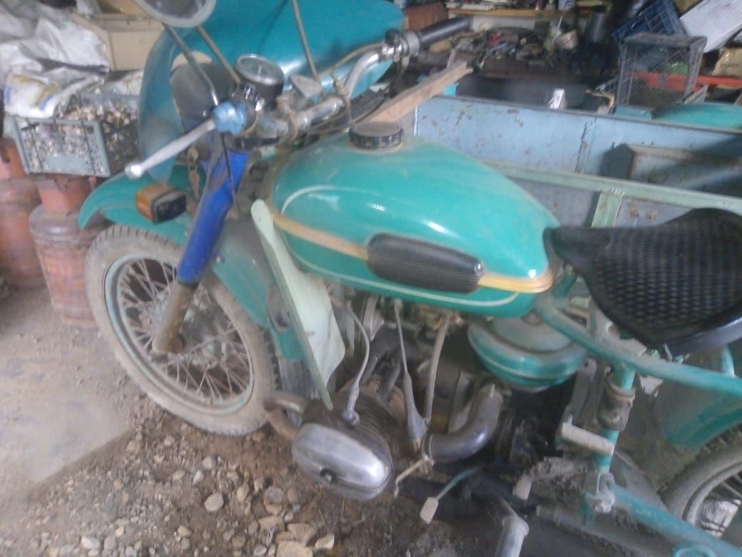 Продам мотоцикл Урал