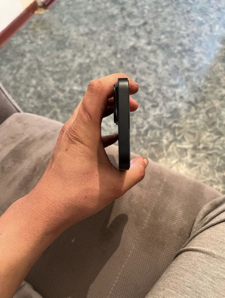 iPhone 14 продам
