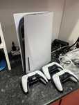 PlayStation 5 в отличном состоянии