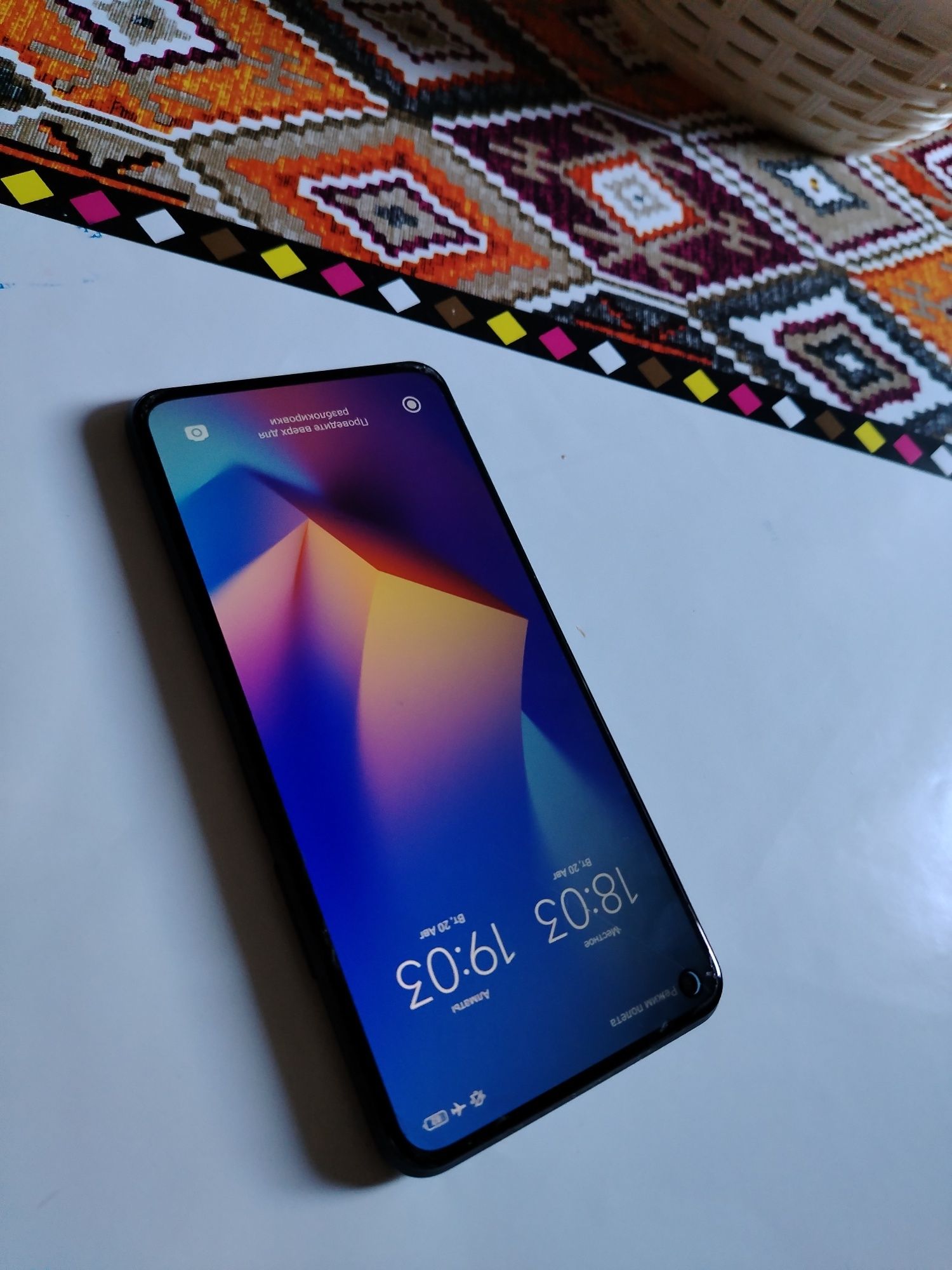 MI 11 Late. Телефон состояния хорош.