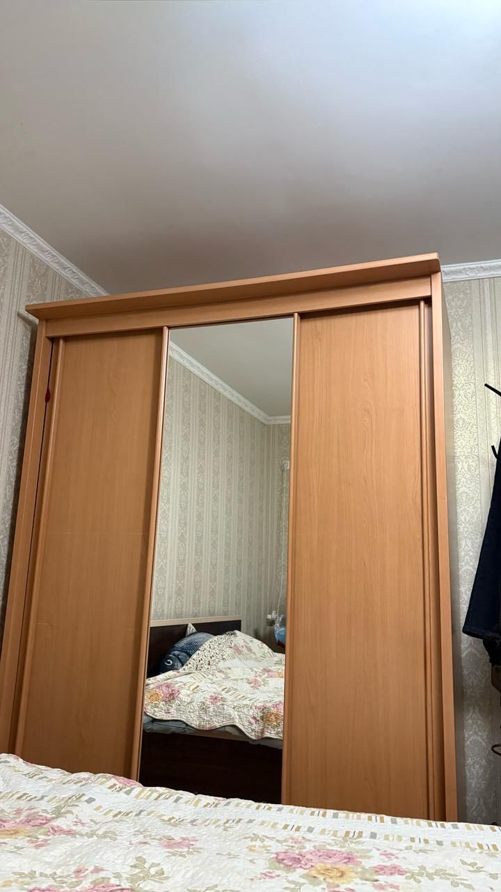 Продам мебель кровать,комод,шкаф