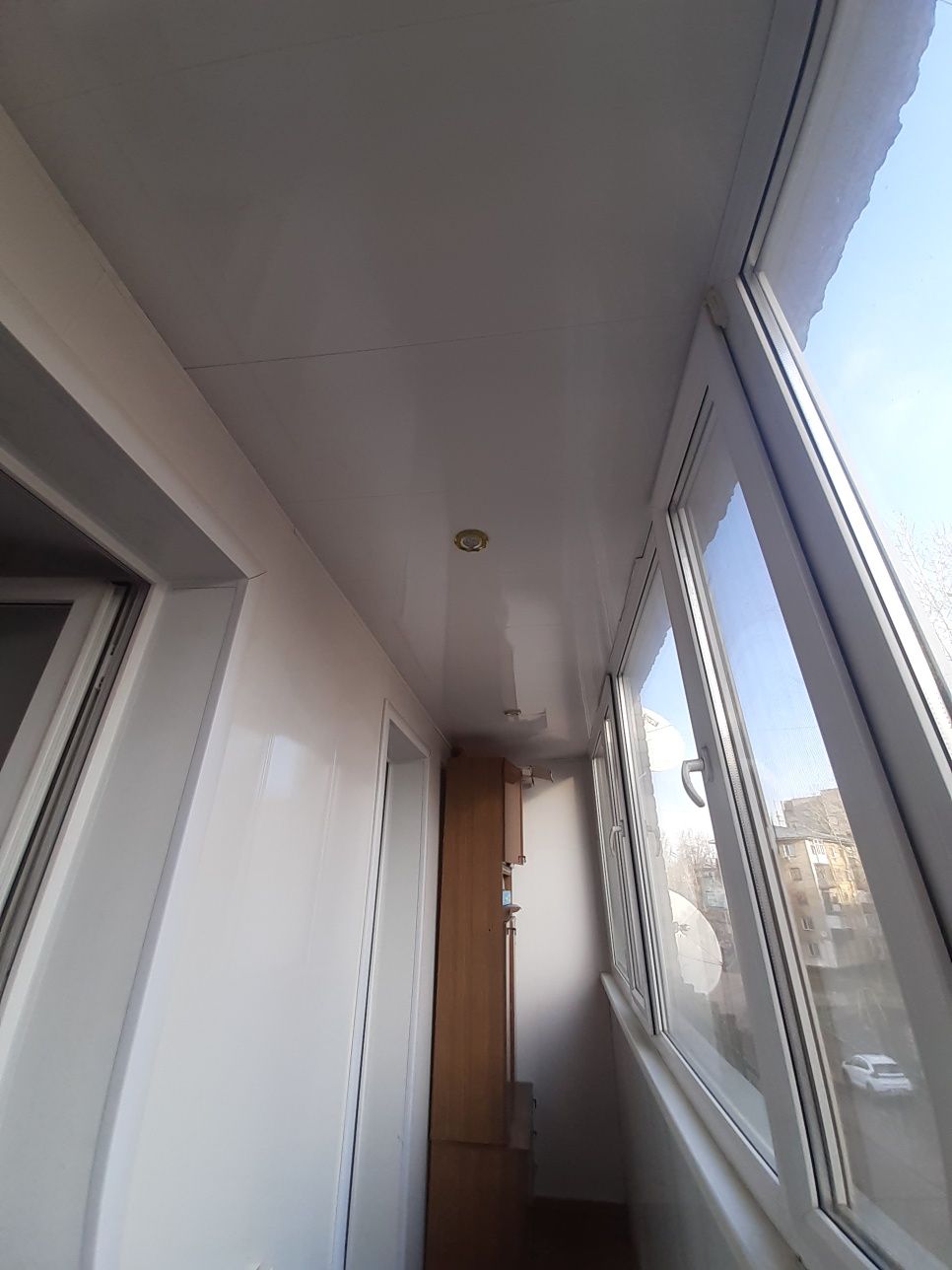 Продам квартиру 3-х комнатную