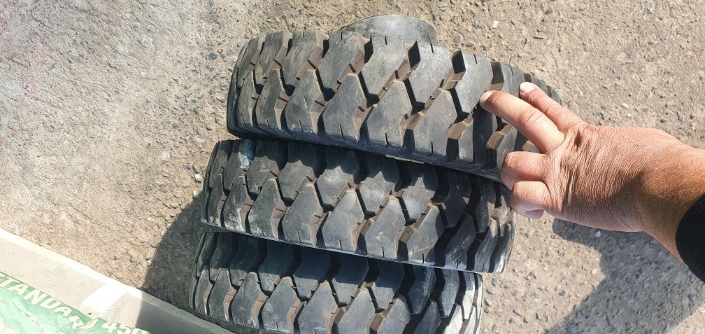 Шины на погрузчик вилочный Кара автокара