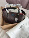 Сумка женская фирмы COACH