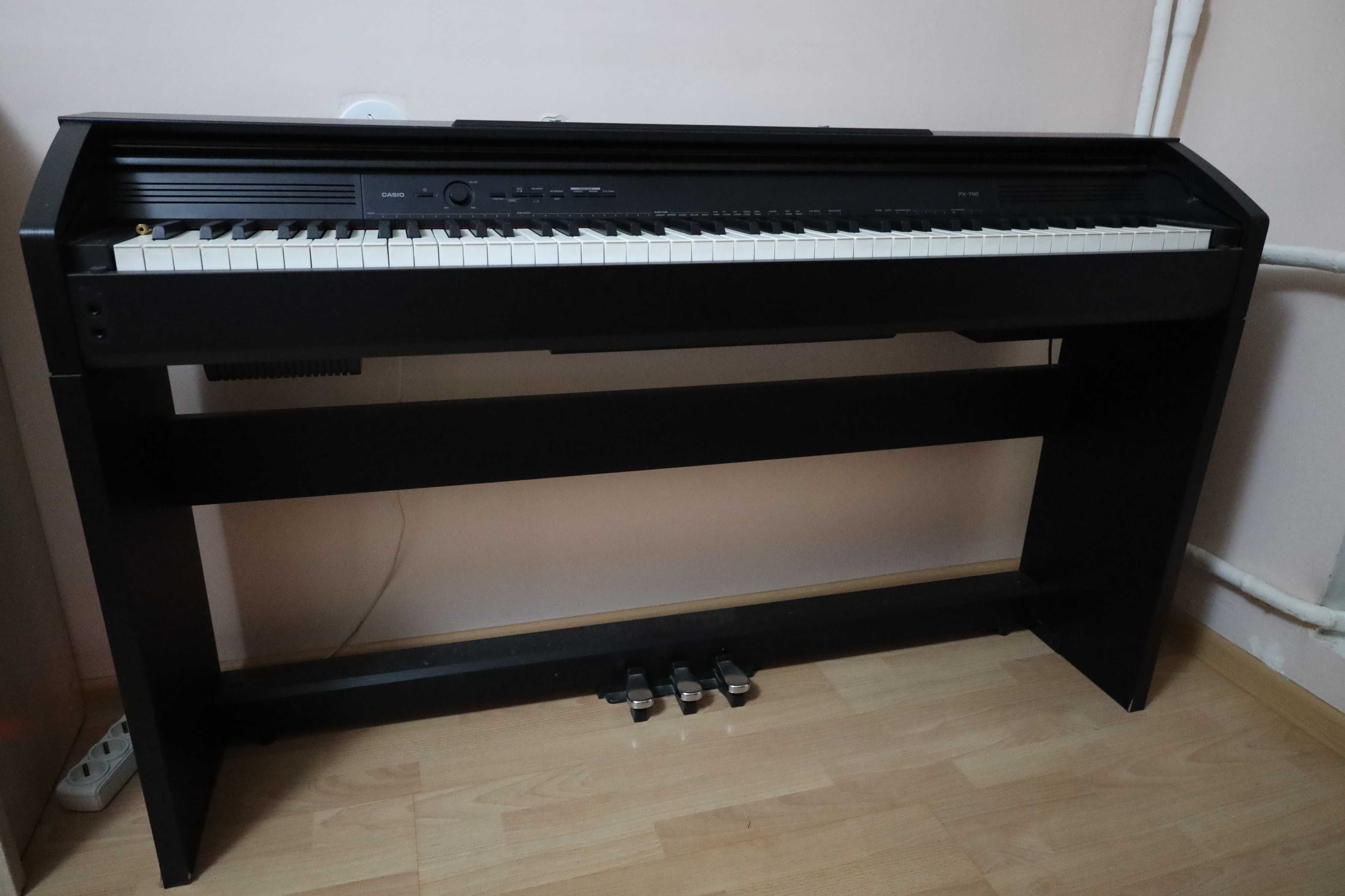 Цифровое пианино Casio Privia PX-750