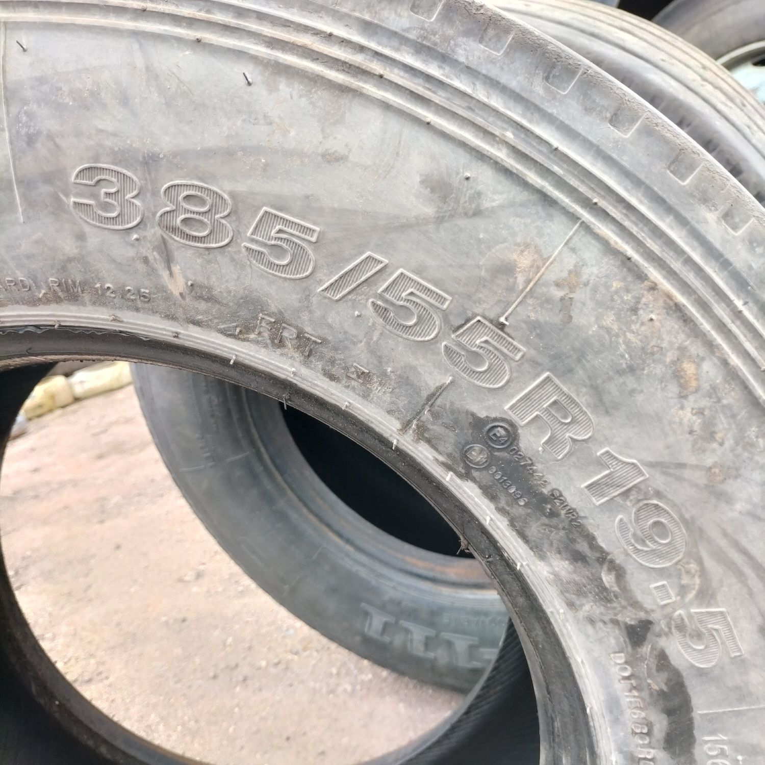 Продам 385/55/19