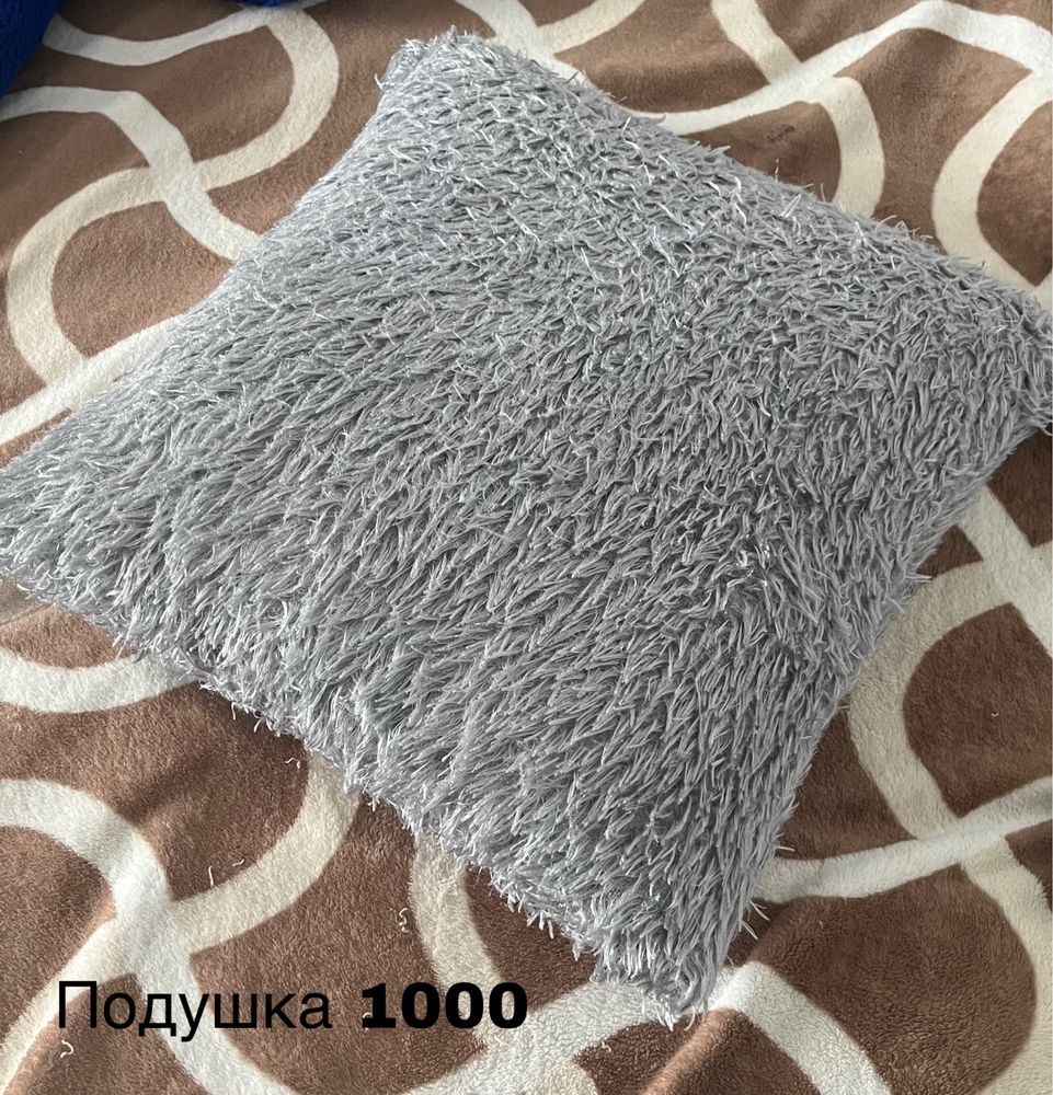 Микрофон, ролик, игрушка, подушка