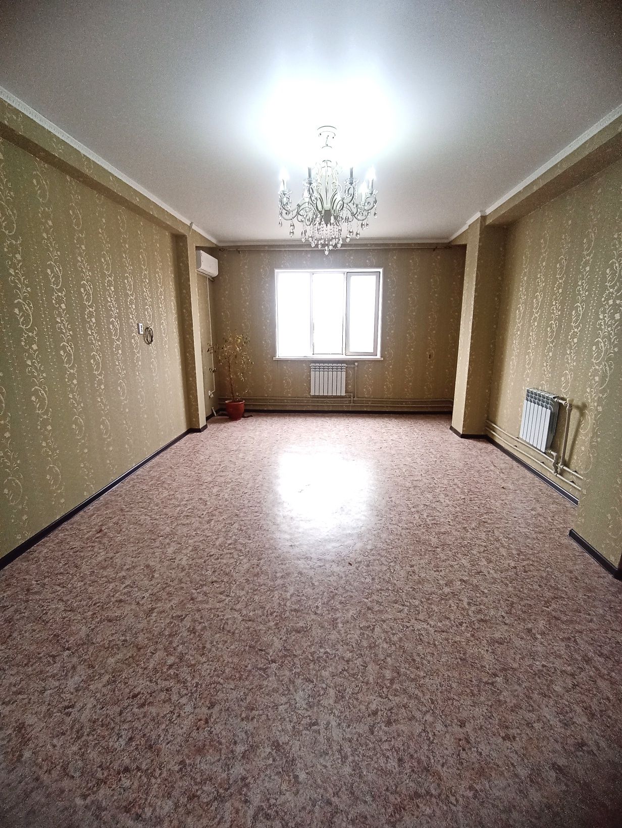 3-комн кв в центре 116 м2 ,Тигу, 4 эт, ЖК