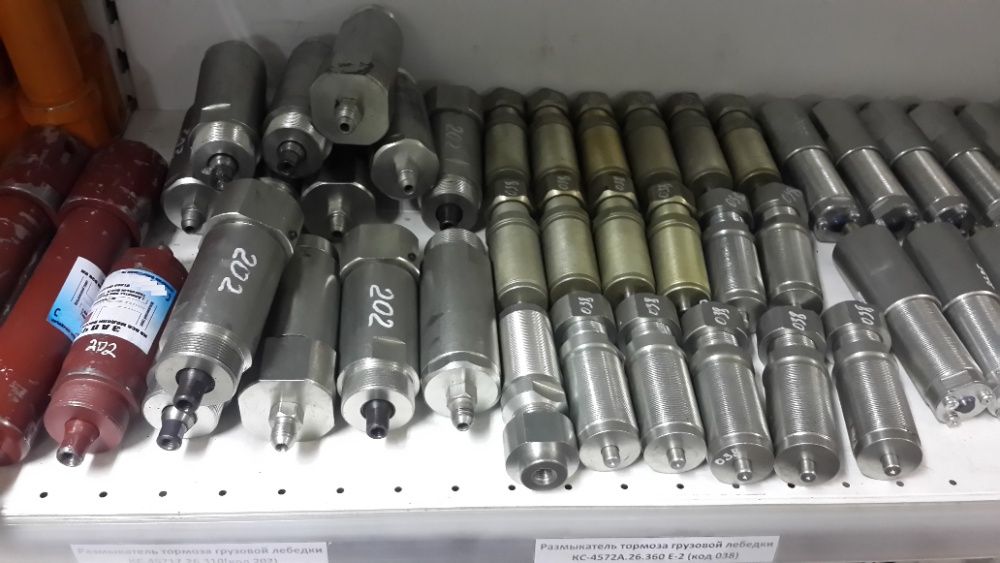 Размыкатель тормоза грузовой лебедки на Автокран