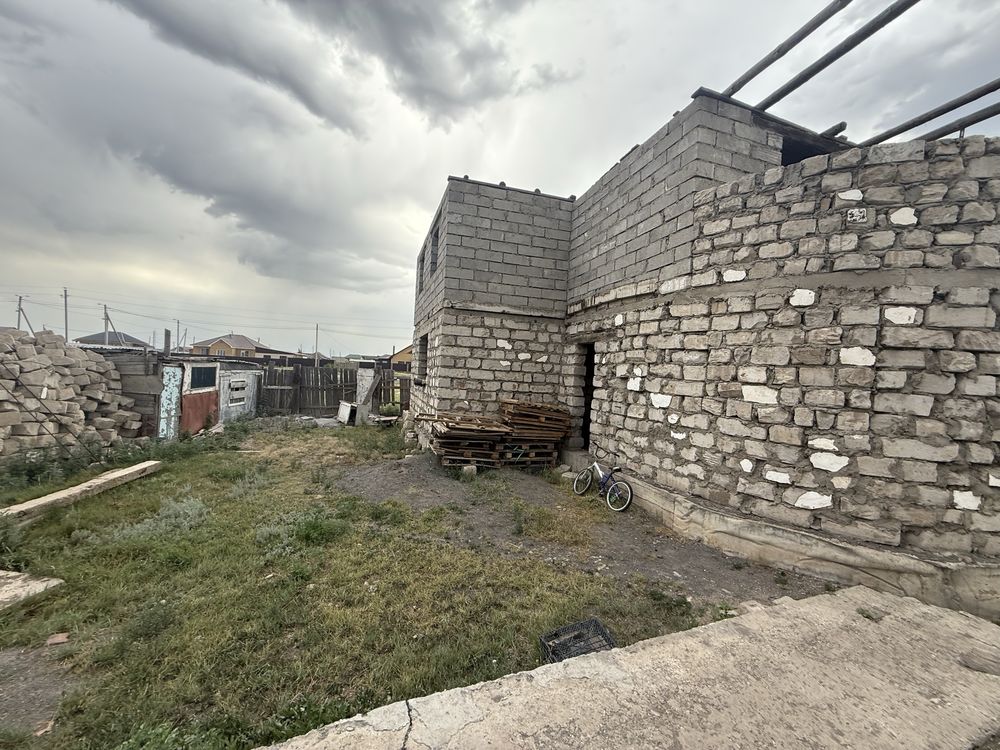 Продам дом срочно 6 сот в 22 микрорайон