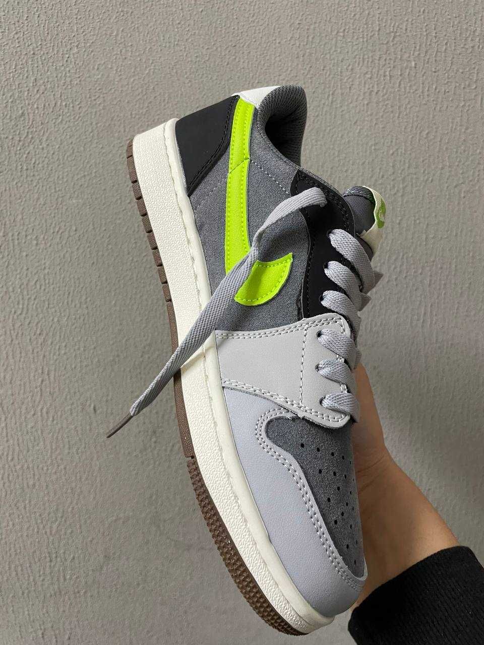 Nike Air Jordan low 1 Travis Scott