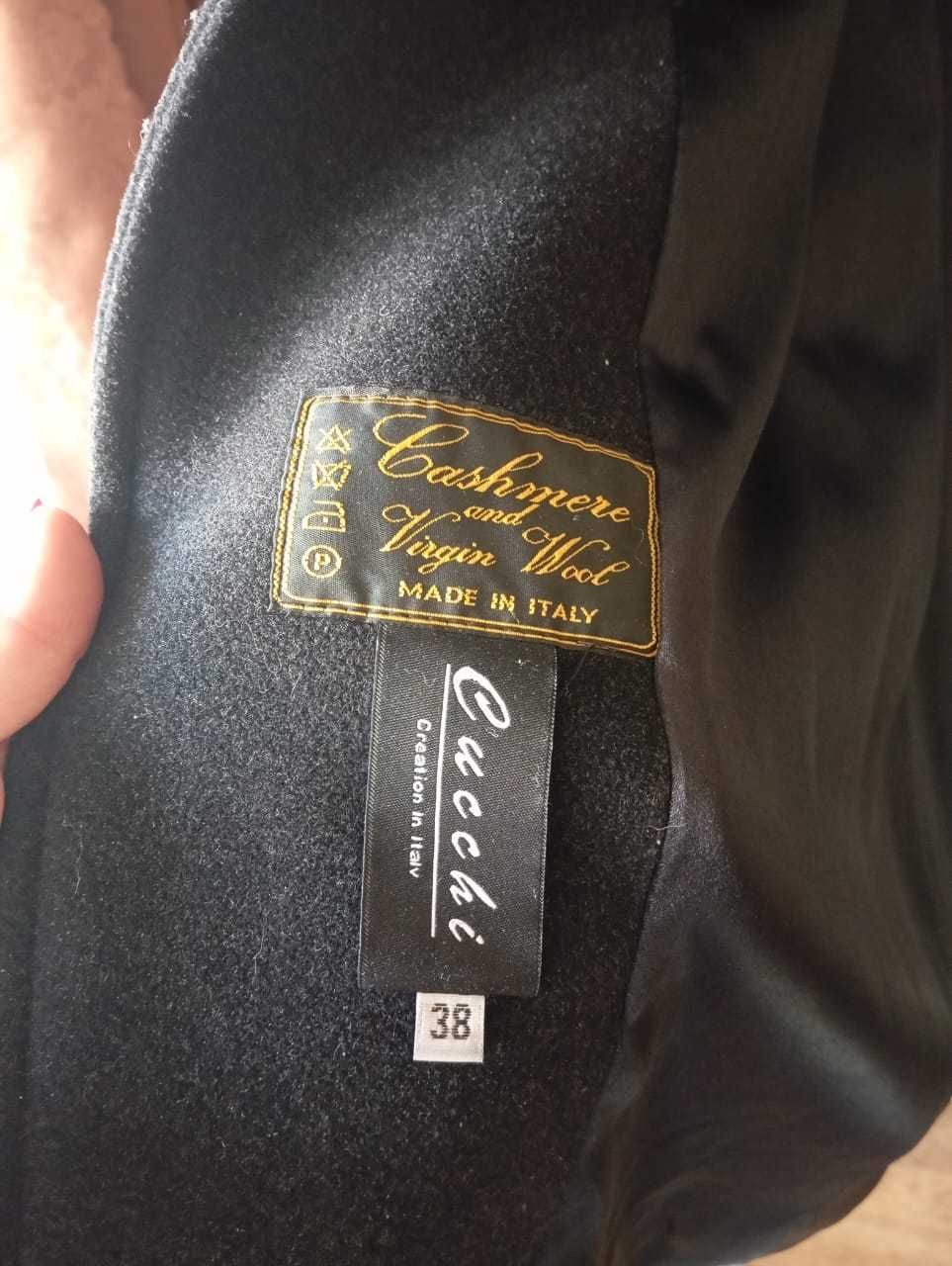Продам женское пальто, размер 44