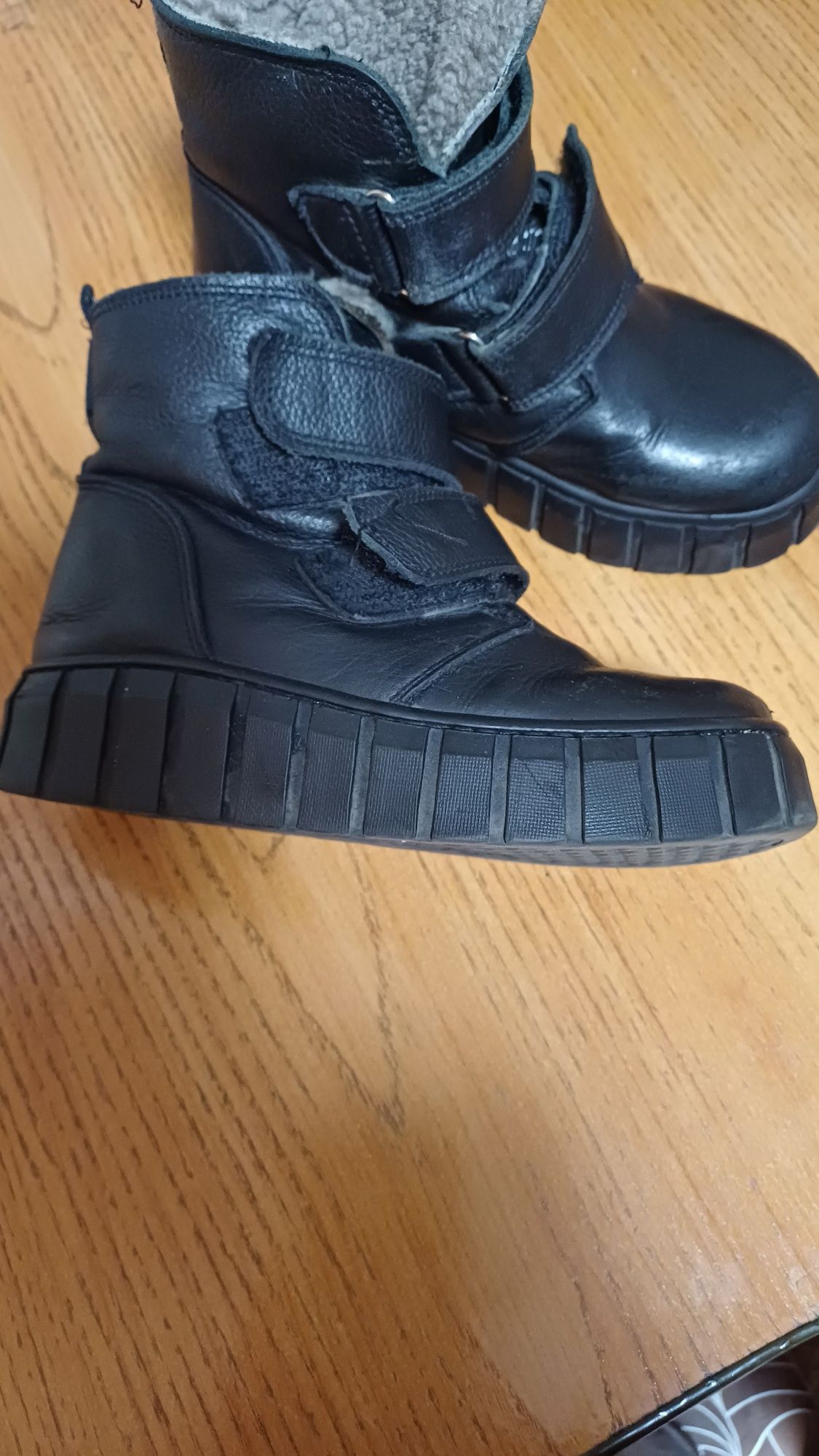 Продам сапожки зимние