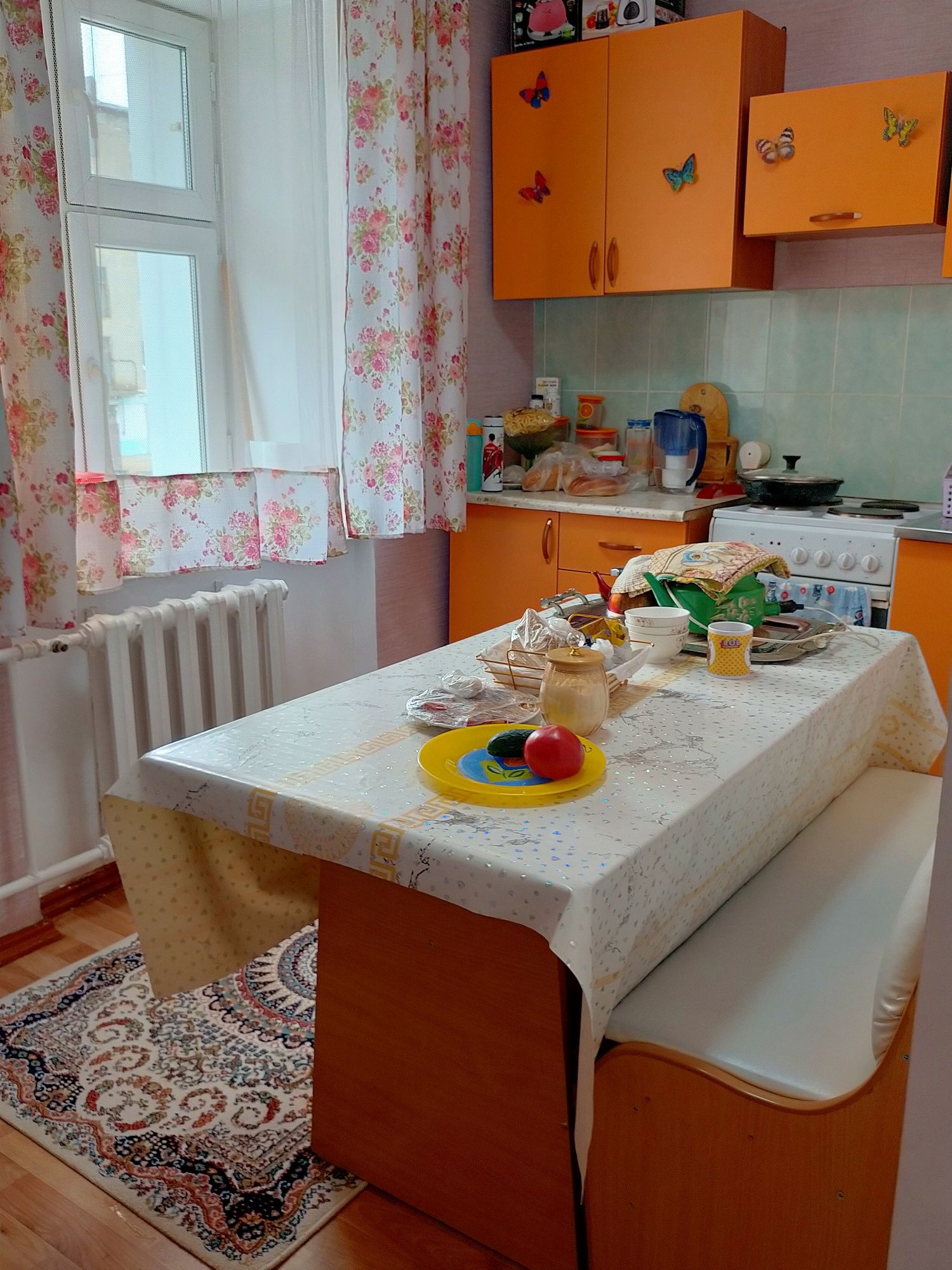 продам 2х комн квартиру по Маясова 27!