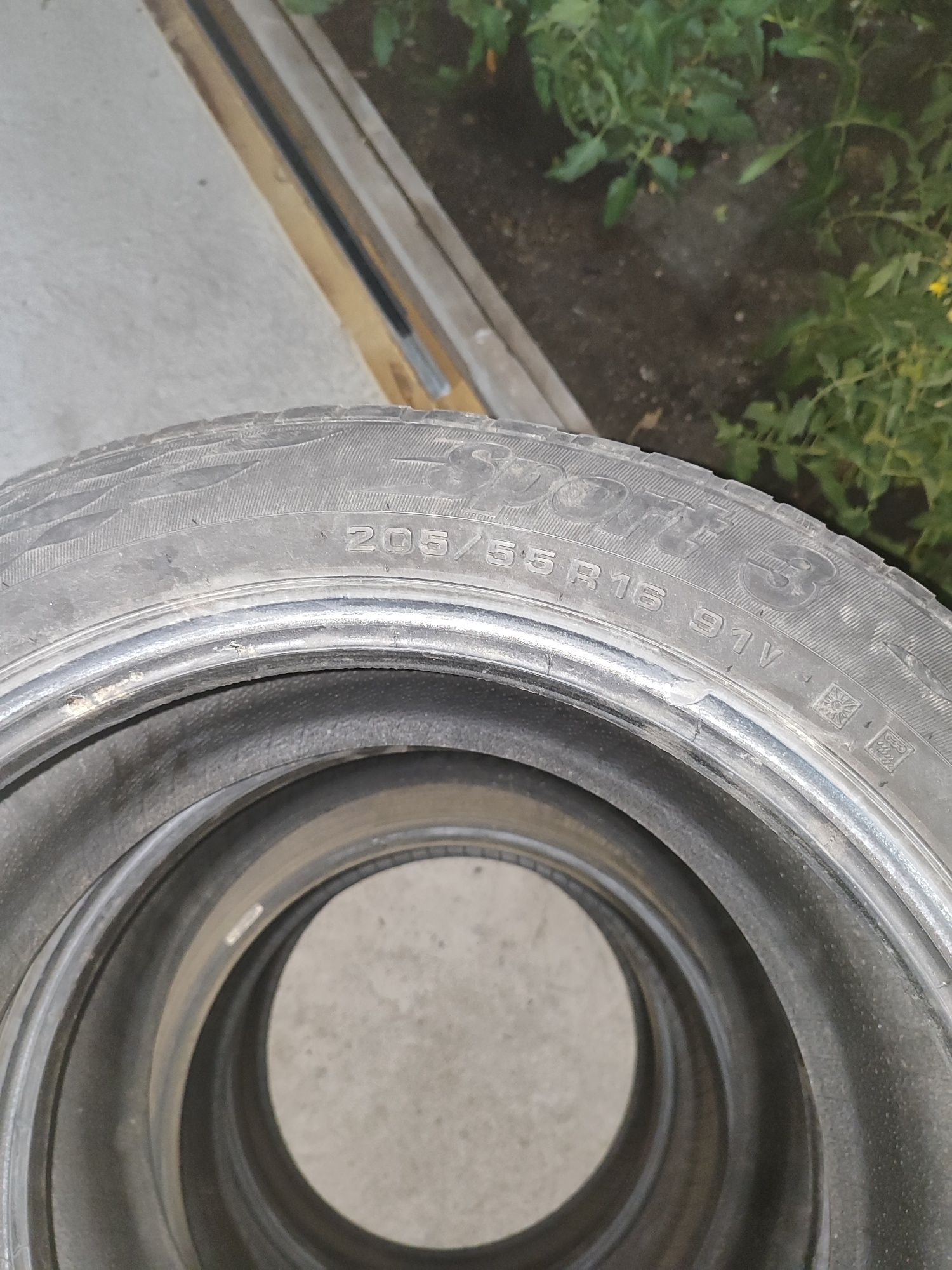 Продам шины на 16