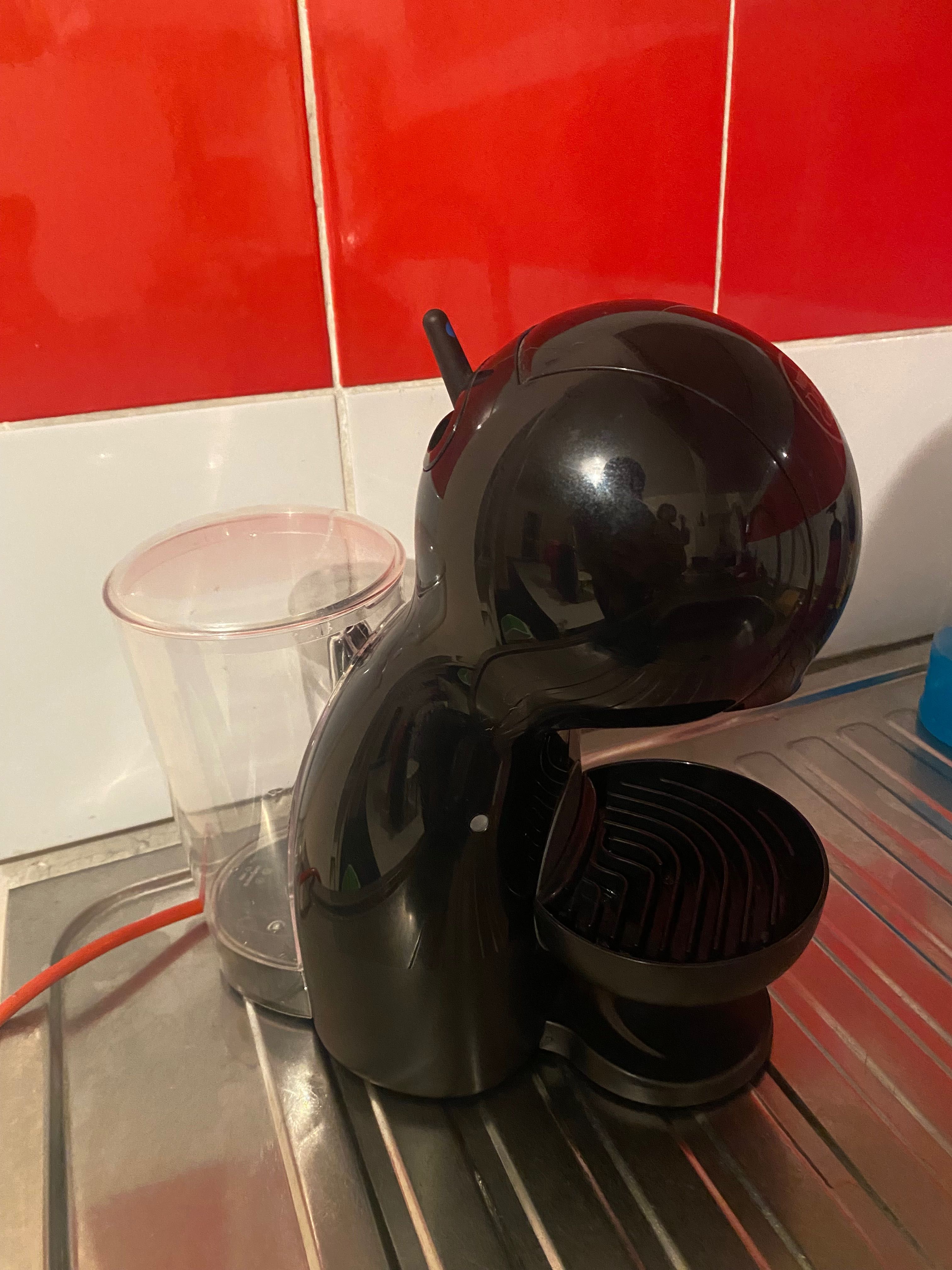 Кофемашина Nescafe dolce gusto krups
